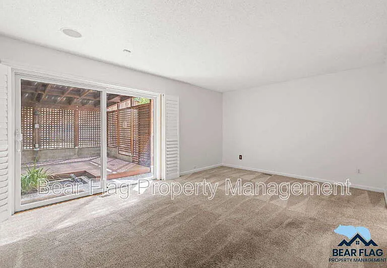 7919 Ridgemont Dr — Photo 40