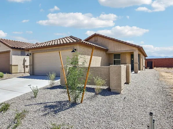 12382 N Bella Victoria Rd, Marana, AZ 85658