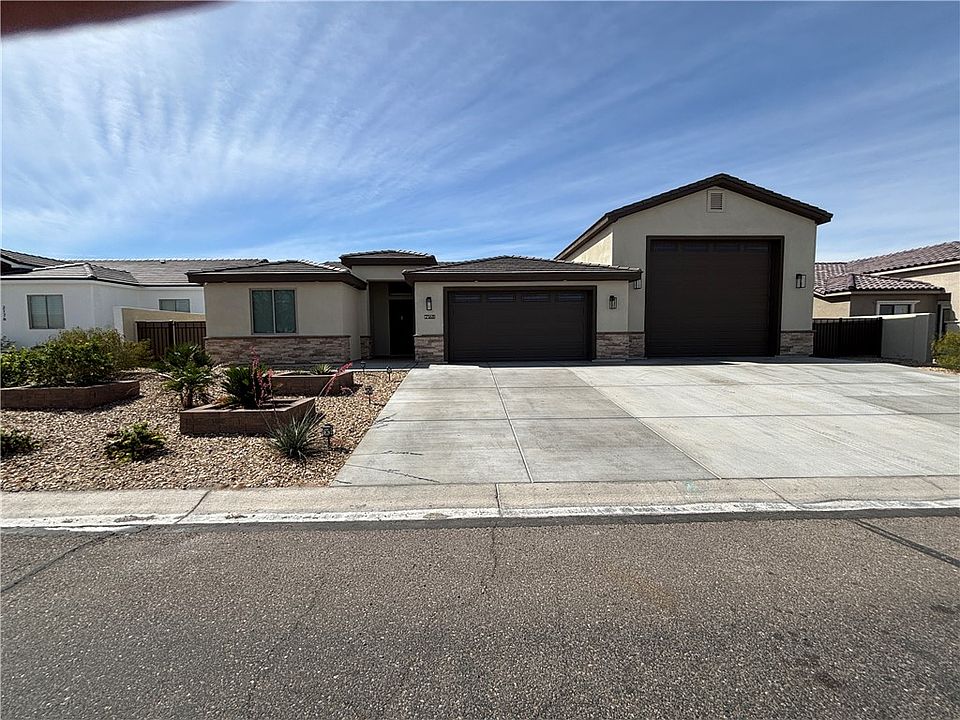 1st image of 2168 E Calle Serena