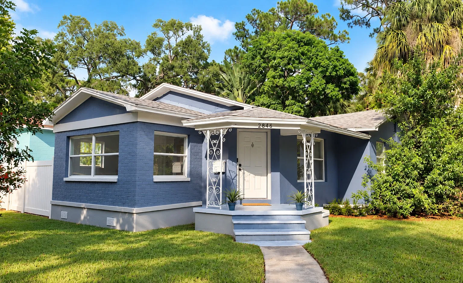 3 bed, 1.5 bath, 1200 sqft, $2,650 — Photo 1