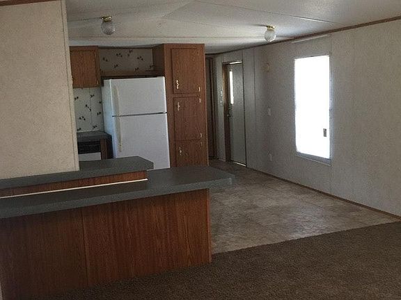 3rd image of 187 Perkins Dr