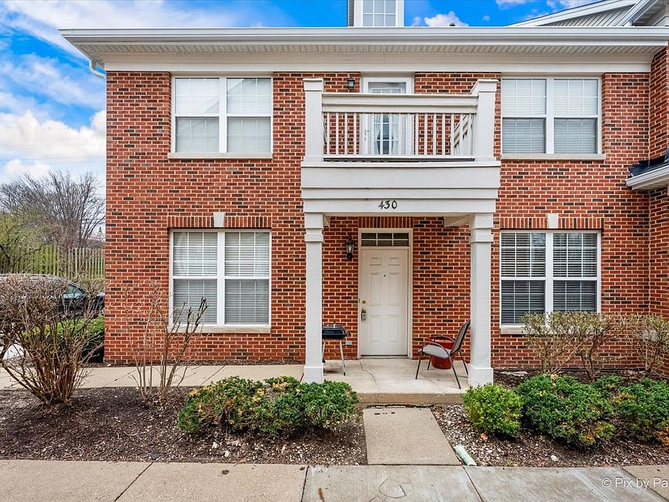 1st image of 430 Commons Cir Unit 430