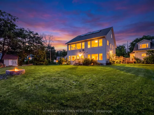 42 Bluff Point Rd, Tay, ON L0K 2C0