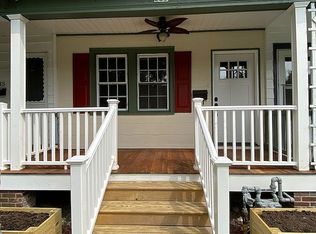 333 Jackson St, Bristol, PA 19007
