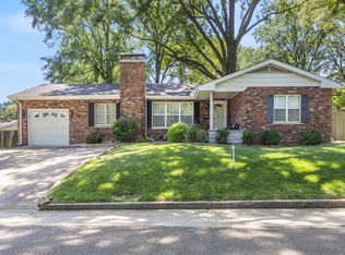 15 Kniepkamp Pl, Belleville, IL 62221