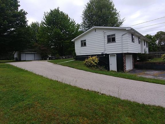 5th image of 1310 Warner St