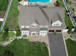 8 Lancaster Way, Jackson, NJ 08527