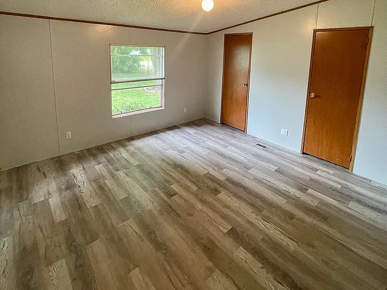 127 Wright St — Photo 7