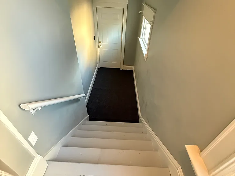 2216 W 3rd St #1/2 — Photo 6