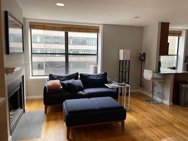 2145 California St NW #201 — Photo 5