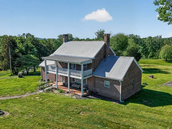 955 Old Smithville Hwy N, Sparta, TN 38583