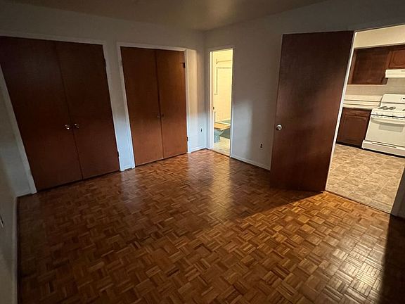 5th image of 616 Unruh Ave APT 2B