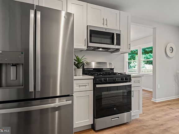 5th image of 14530 Creek Branch Ct