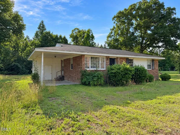 4216 Larkspur Rd, Wilson, NC 27893