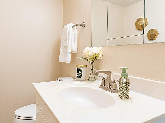3rd image of 8337 E Vista Drive
