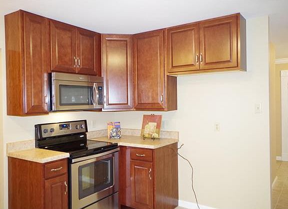 3rd image of 3590 Bradstone Dr