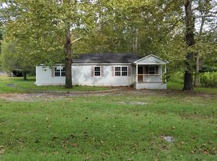 3184 Willow St, Cottondale, FL 32431