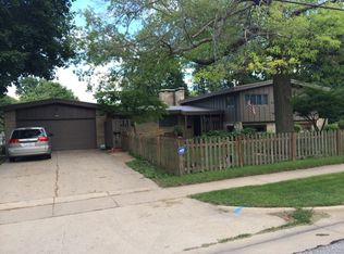 1810 S Vine St, Urbana, IL