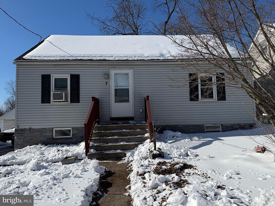 1st image of 7 Rutherford Rd