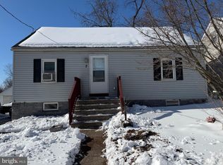 7 Rutherford Rd, Harrisburg, PA 17109