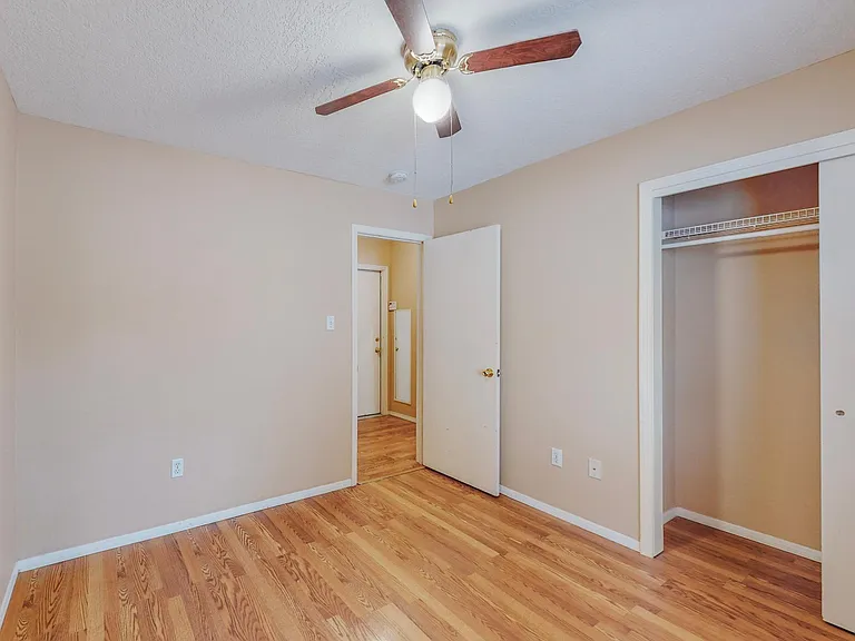 10728 Hatch Dr NW — Photo 12