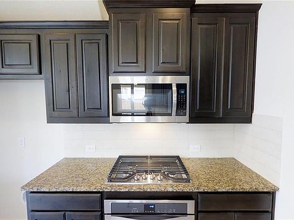 5th image of 4113 Portola Dr