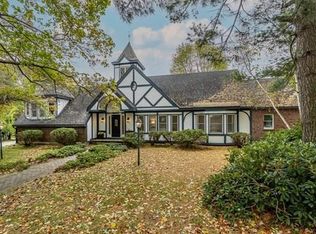 17 W Knoll Rd, Andover, MA 01810