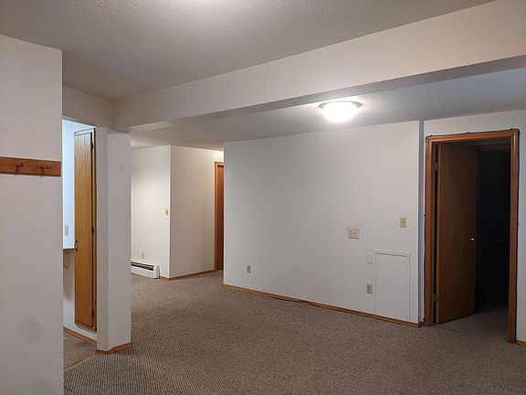 2nd image of 1092 Archmere Dr