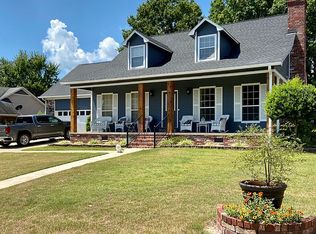 111 Live Oak Dr, Searcy, AR 72143