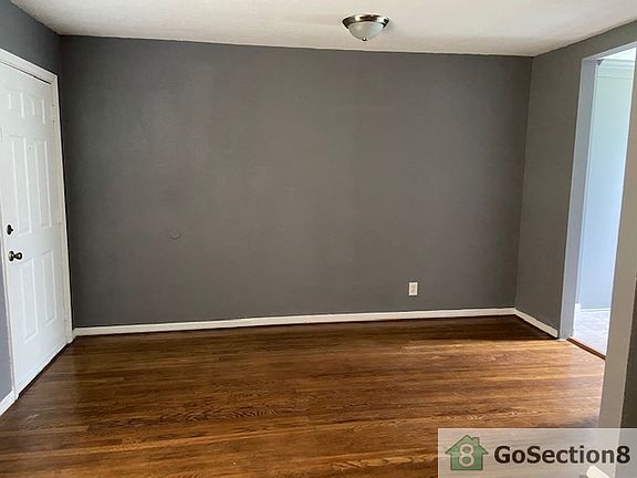 4th image of 10201 Rosehaven Dr