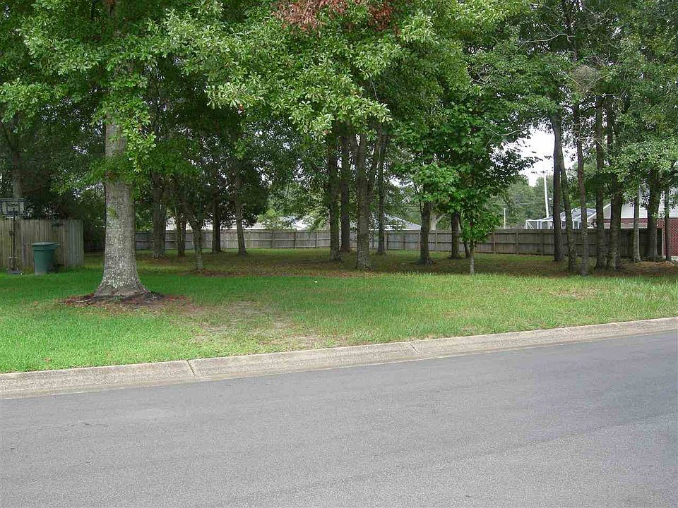 1st image of 1010 Bushwood Dr