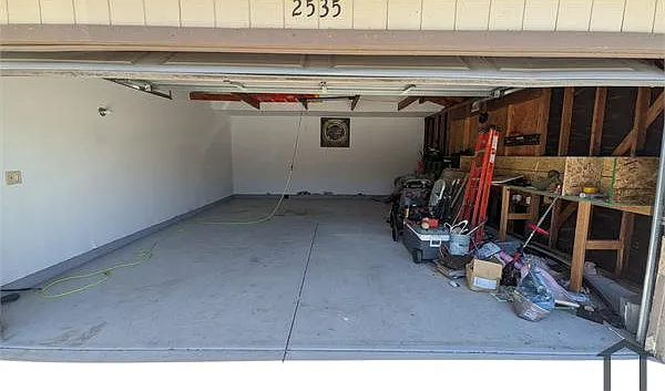 2535 Antoine Ct — Photo 19
