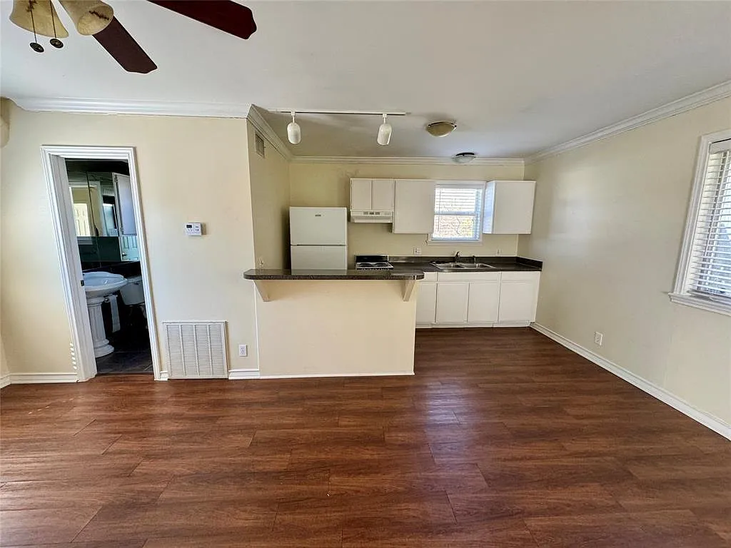 1 bed, 1.0 bath, 580 sqft, $1,400 — Photo 3
