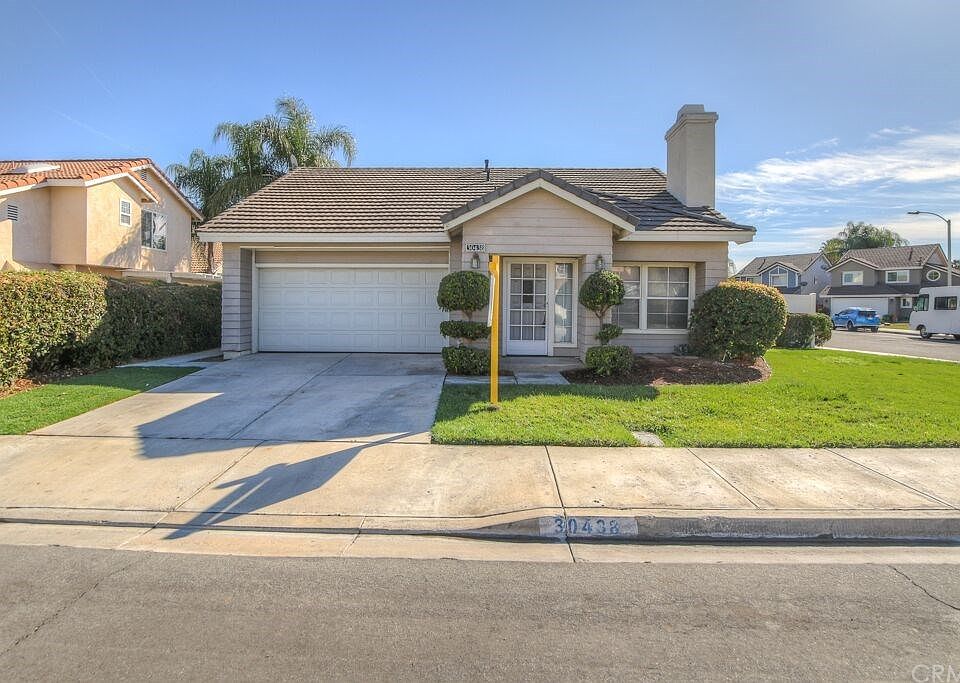 2nd image of 30438 Meadow Run Pl