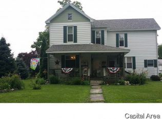 170 N Cass St, Virginia, IL 62691