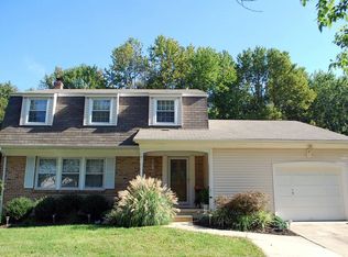 9 Charter Oak Rd, Clementon, NJ 08021