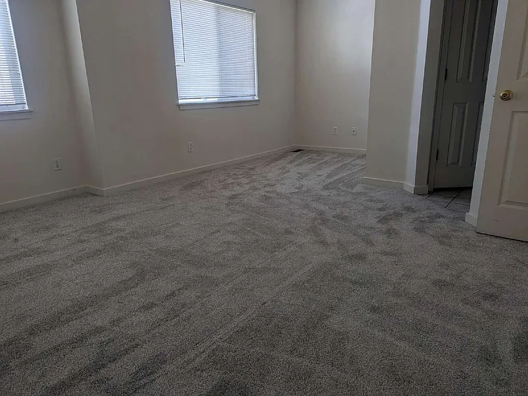 3676 Oakwood Dr — Photo 14