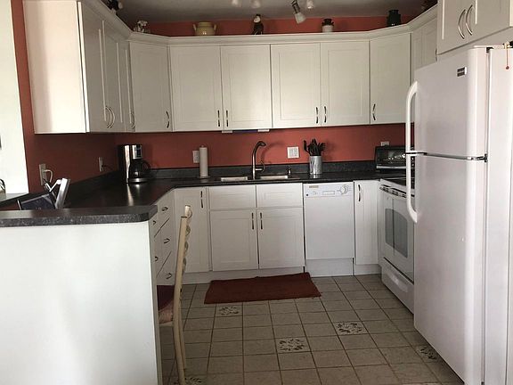 2nd image of 210 Wellington Cir #B-2100