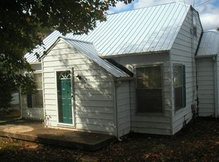 129 S Highland Dr, Sparta, TN 38583