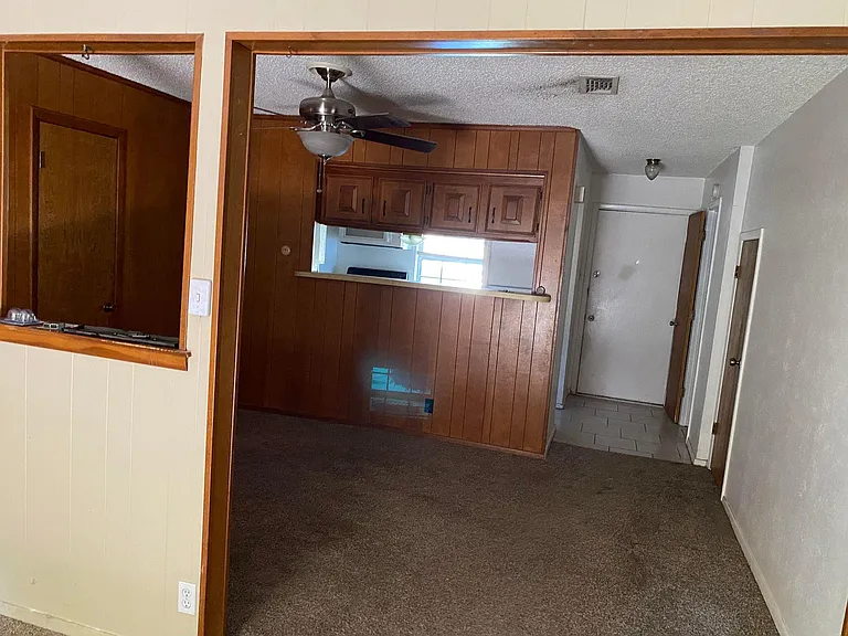 7608 Bridges Ave — Photo 28