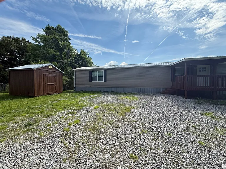 1041 Ross Ln #A — Photo 2