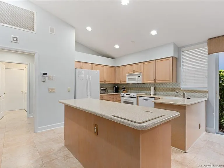 13009 Harbour Ridge Blvd — Photo 9