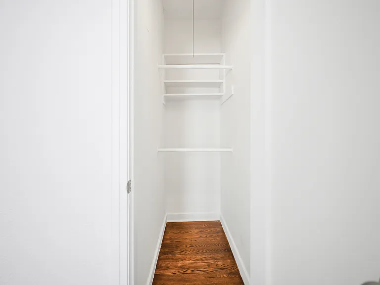 1315 N Hayworth Ave #3/4 — Photo 16