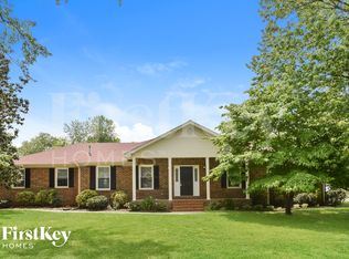 1026 Grove Cir, Murfreesboro, TN 37128