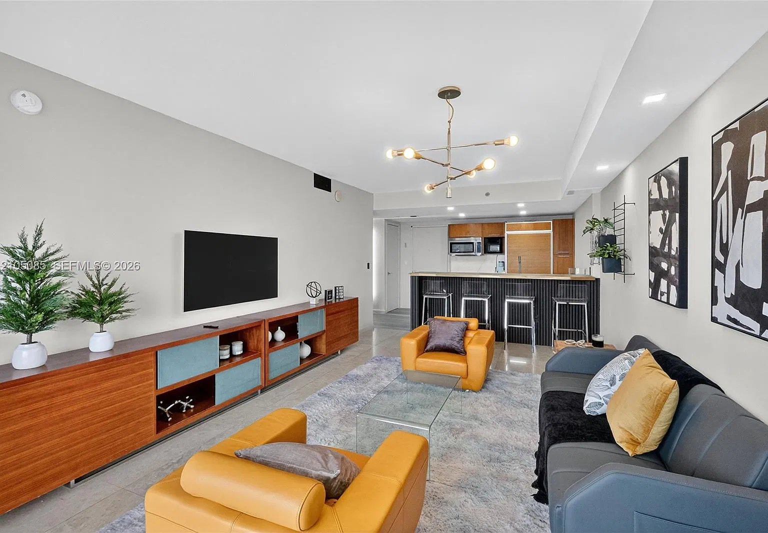 50 Biscayne Condo — Photo 2