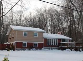 30 Lake Oniad Dr, Wappingers Falls, NY 12590