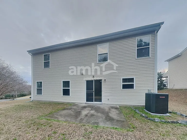 1717 Cabarrus Crossing Dr — Photo 20
