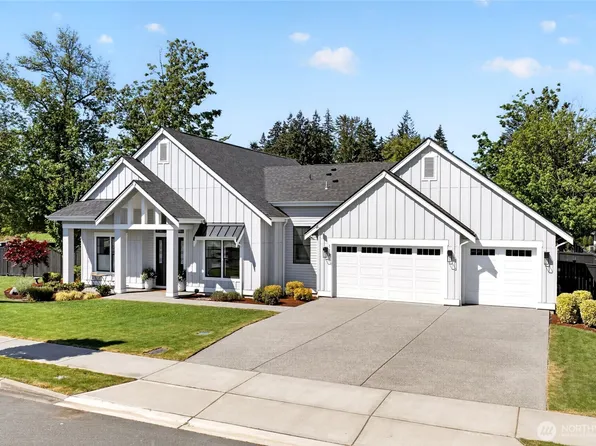 1138 123rd Avenue Ct E, Edgewood, WA 98372
