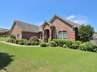 3501 Clover Hill Ln, Benton, AR 72015
