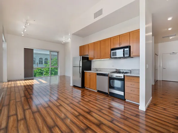 1020 12th St APT 406, Sacramento, CA 95814